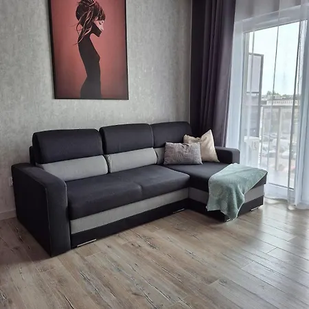 Q Pl 2 Lub 3 Pokojowe Klimatyzowane Przy Manufakturze Z Garażem Gratis, Fv Łódź