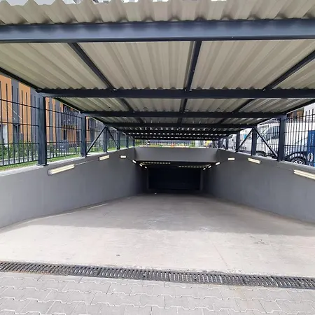 Q Pl ,klimatyzowane 2, 3 Pokojowe Przy Manufakturze Z Garazem Gratis, Fv * Lodz (Lodz)