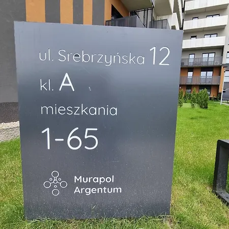 Q Pl ,klimatyzowane 2, 3 Pokojowe Przy Manufakturze Z Garazem Gratis, Fv