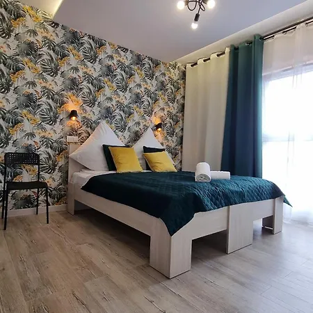 Apartmán Q Pl 2 Lub 3 Pokojowe Klimatyzowane Przy Manufakturze Z Garazem Gratis, Fv *