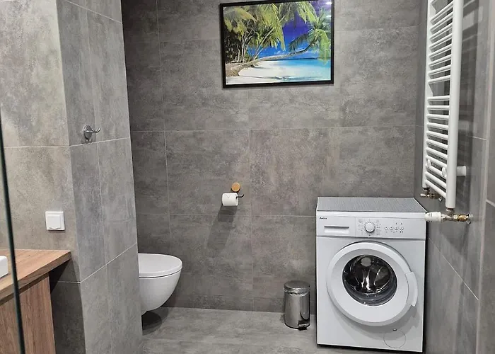 Apartamento Q Pl 2 Lub 3 Pokojowe Klimatyzowane Przy Manufakturze Z Garazem Gratis, Fv *