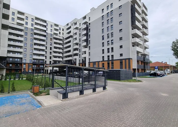 Q Pl 2 Lub 3 Pokojowe Klimatyzowane Przy Manufakturze Z Garazem Gratis, Fv Apartamento *