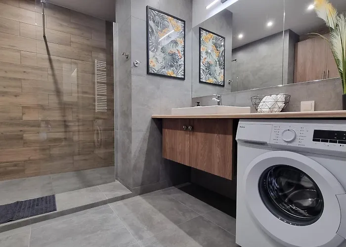 Apartamento Q Pl 2 Lub 3 Pokojowe Klimatyzowane Przy Manufakturze Z Garazem Gratis, Fv Łódź