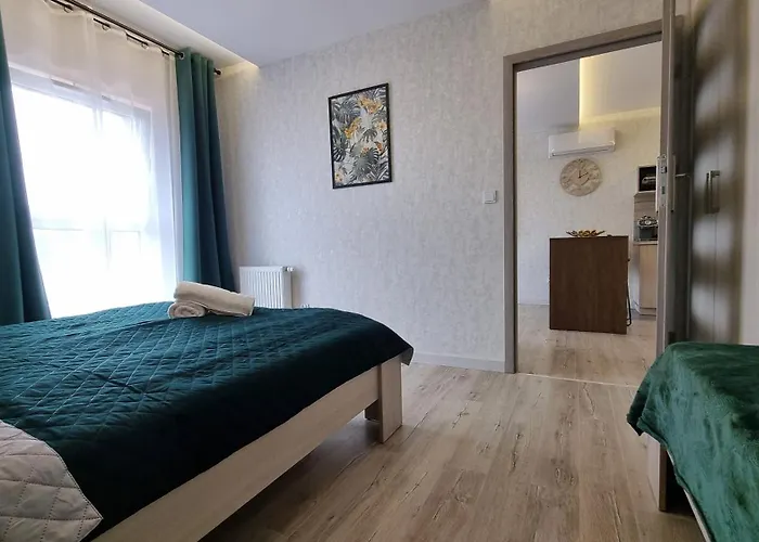 Q Pl 2 Lub 3 Pokojowe Klimatyzowane Przy Manufakturze Z Garazem Gratis, Fv *