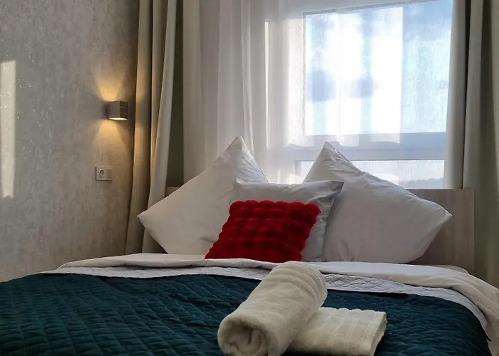 Q Pl 2 Lub 3 Pokojowe Klimatyzowane Przy Manufakturze Z Garazem Gratis, Fv * Łódź