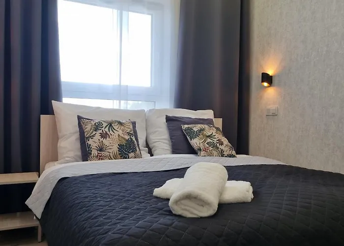 Q Pl 2 Lub 3 Pokojowe Klimatyzowane Przy Manufakturze Z Garazem Gratis, Fv Apartamento Łódź