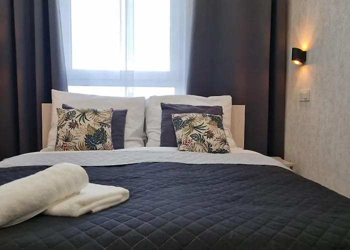 Apartamento Q Pl 2 Lub 3 Pokojowe Klimatyzowane Przy Manufakturze Z Garazem Gratis, Fv *